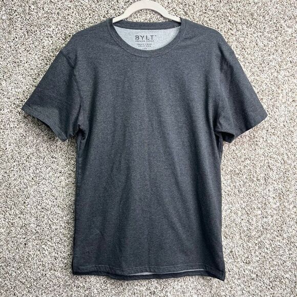 BYLT T-Shirt Men’s Medium Dark Gray Basic Crew Neck Split Hem Lux Short Sleeve - Picture 1 of 7